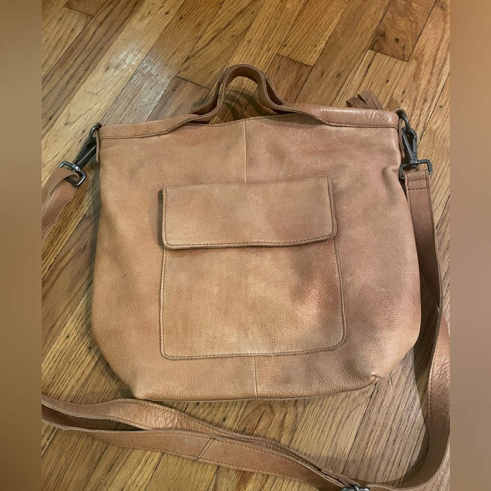 Latino leather Bianca bag!